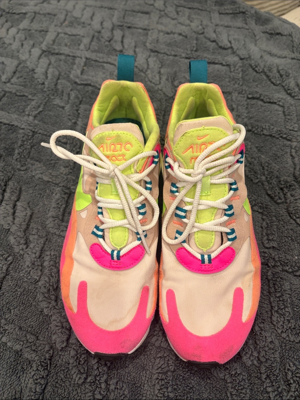 Nike Kids Neon Pink & Lime Multicolor Sneakers